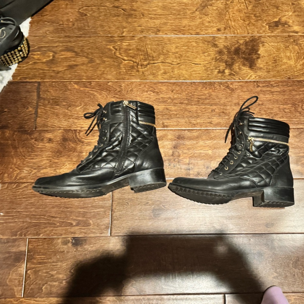 Valdini Black Laceup Boots 10 - Picture 4 of 7